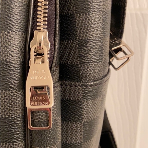Louis Vuitton Michael Backpack - Picture 4 of 4